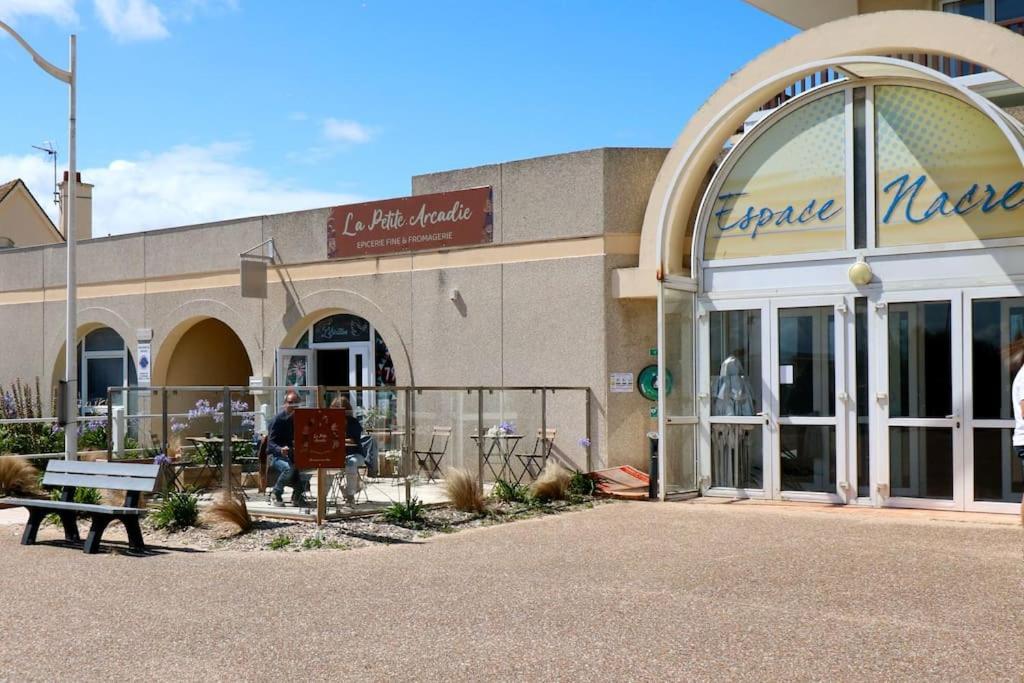 Maison Avec Terrasses A 300m De La Juno Ferienhaus Bernières-sur-Mer